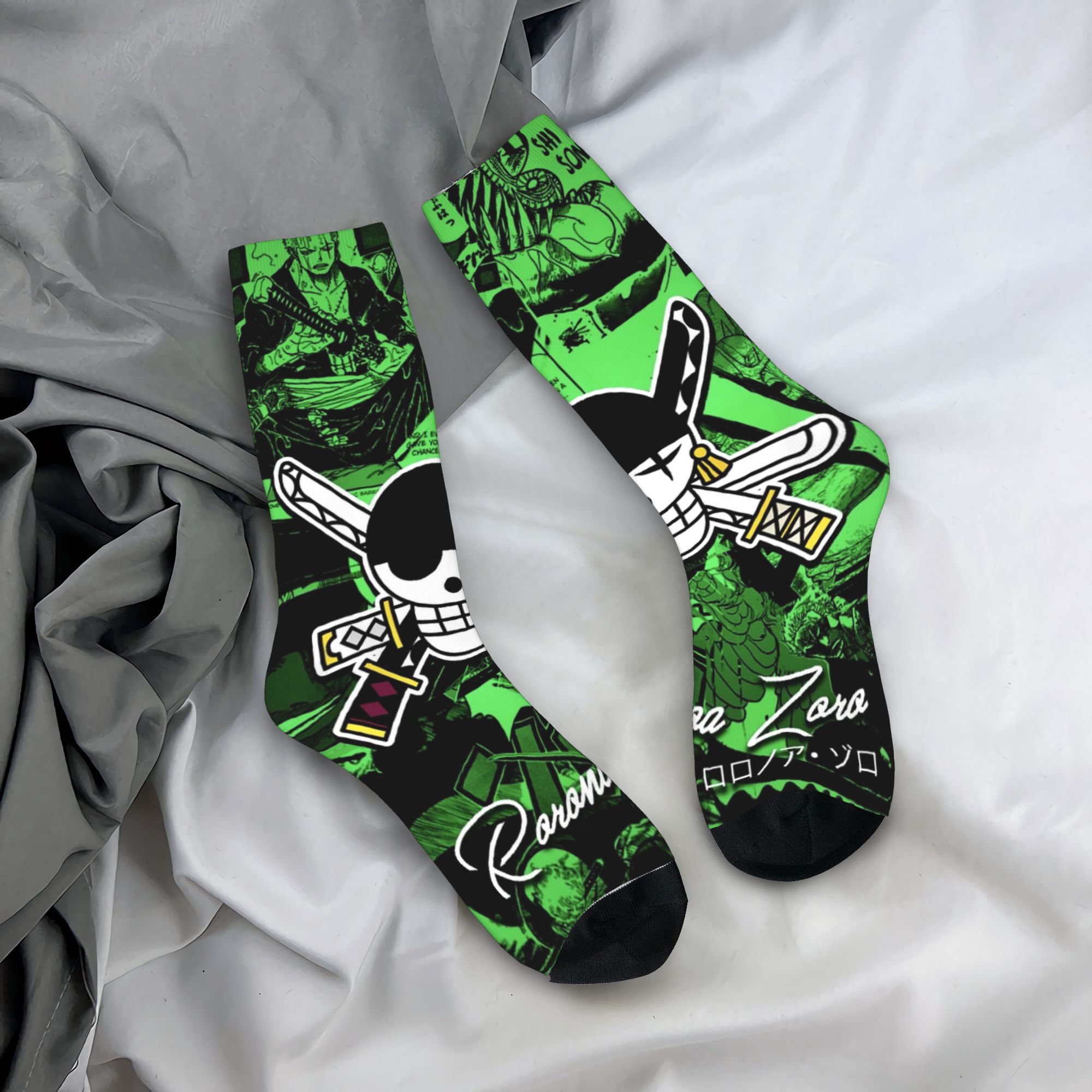 Men Accessories Ideas - Kaus Kaki Luffy's One Piece Aksesoris
